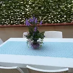 Bed & Breakfast Santo's House 3*
