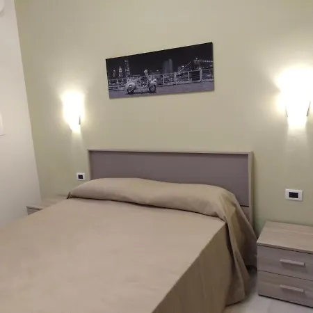 Bed & Breakfast Santo's House 3*