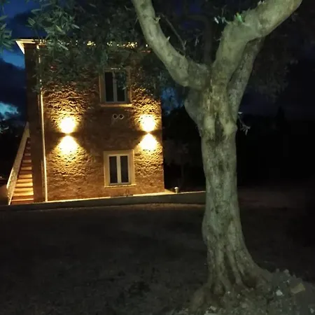 Bed & Breakfast Santo's House 3*