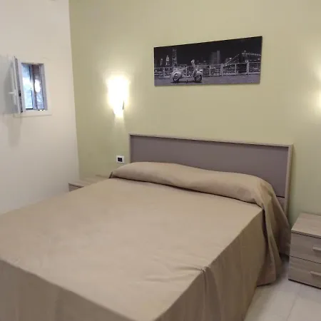 Bed and breakfast Santo's House