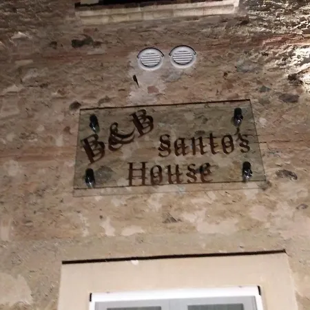 Santo's House Вибо Валентия Марина